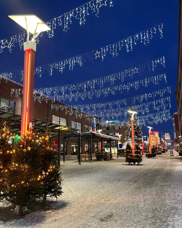 Yrittäjien tarjoamat pienet joulukuuset